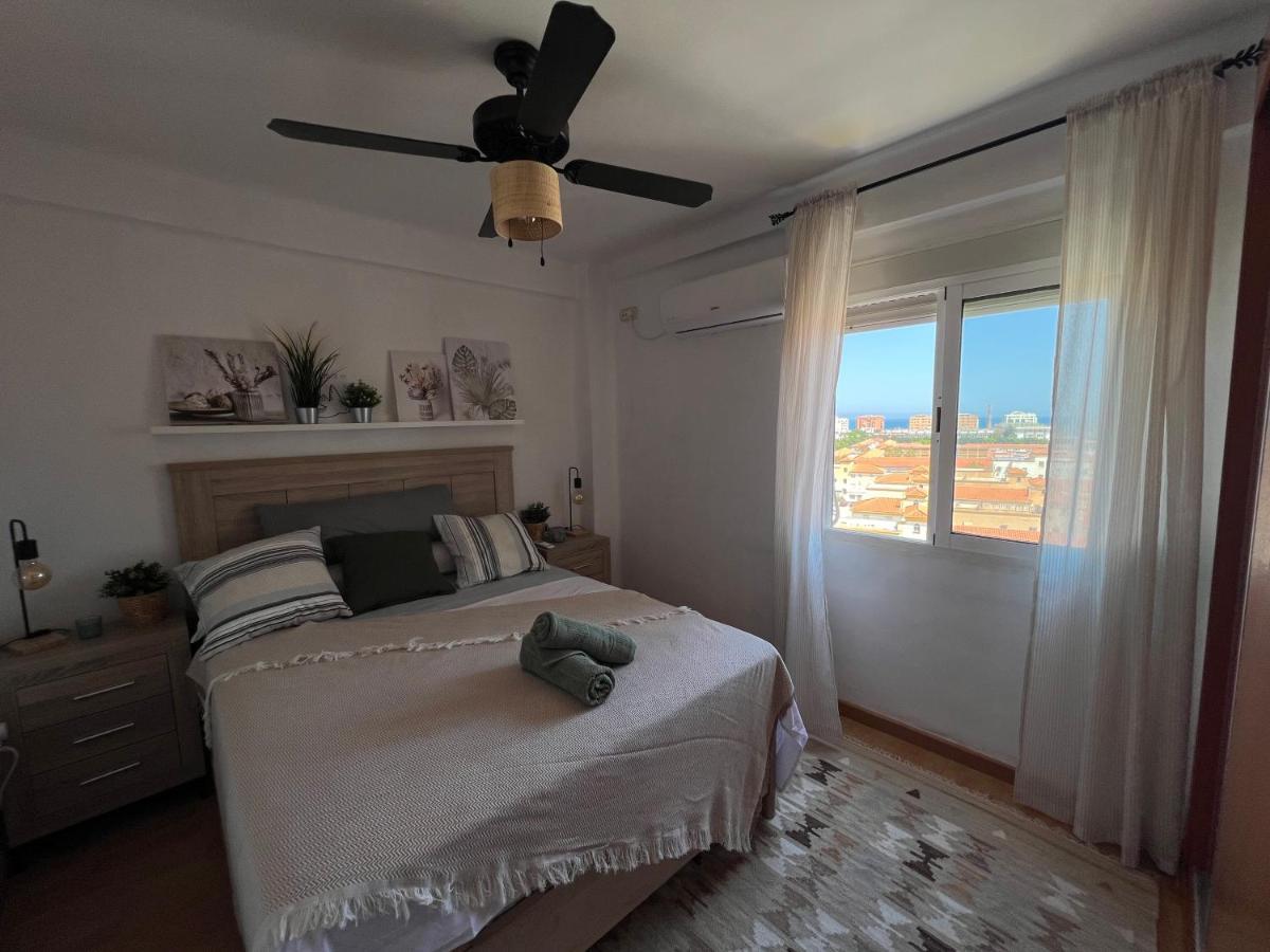 3 Bedrooms Apt With The Sea View Malaga Bagian luar foto